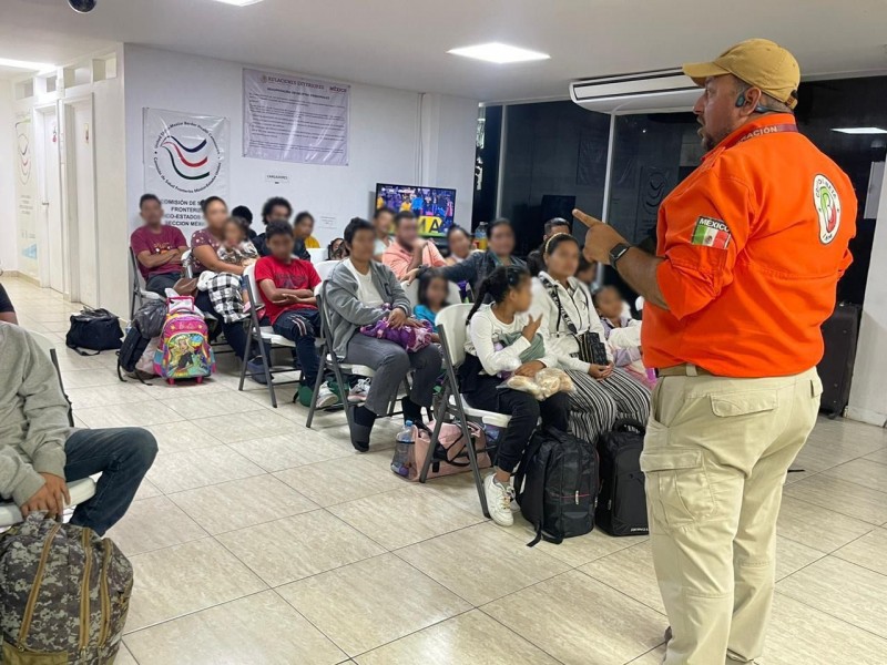 extranjeros-que-acreditaron-su-cita-cbp-one-salen-de-chiapas-551202