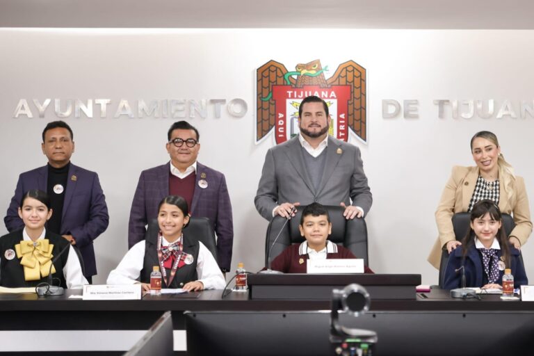 Sesiona el Cabildo Infantil del XXV Ayuntamiento de Tijuana