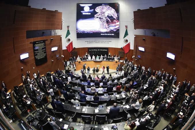 Rechazan senadores y diputados impuesto a remesas