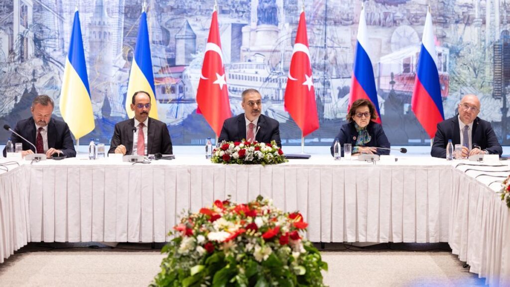 Rusia y Ucrania acuerdan presentar planes