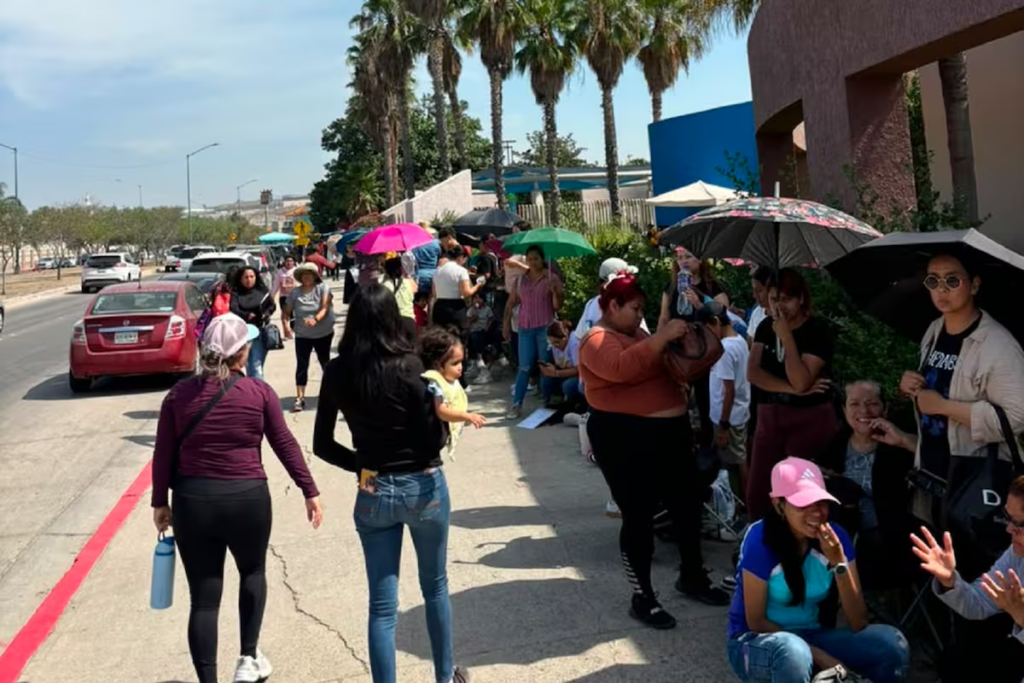 Continúa trámite de Tarjeta Violeta en Cobach Nueva Tijuana