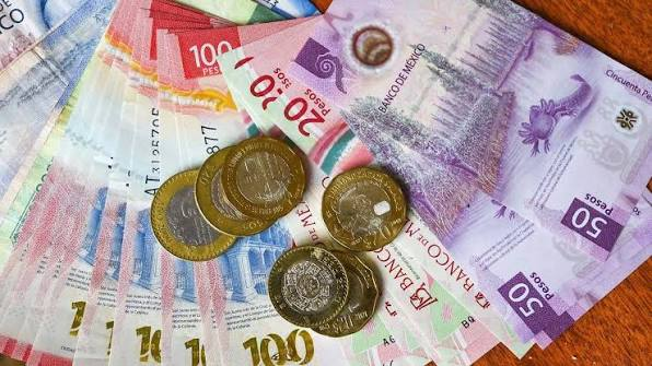 Peso mexicano podría llegar a 17.50 por dólar
