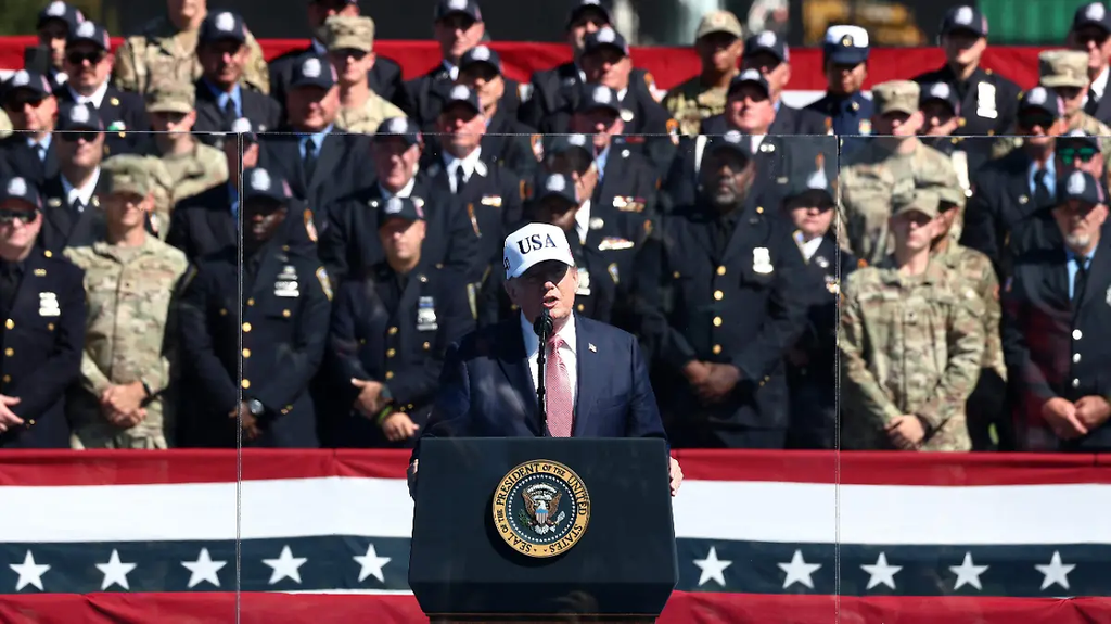 Trump promete impedir otro ataque como el 11-S